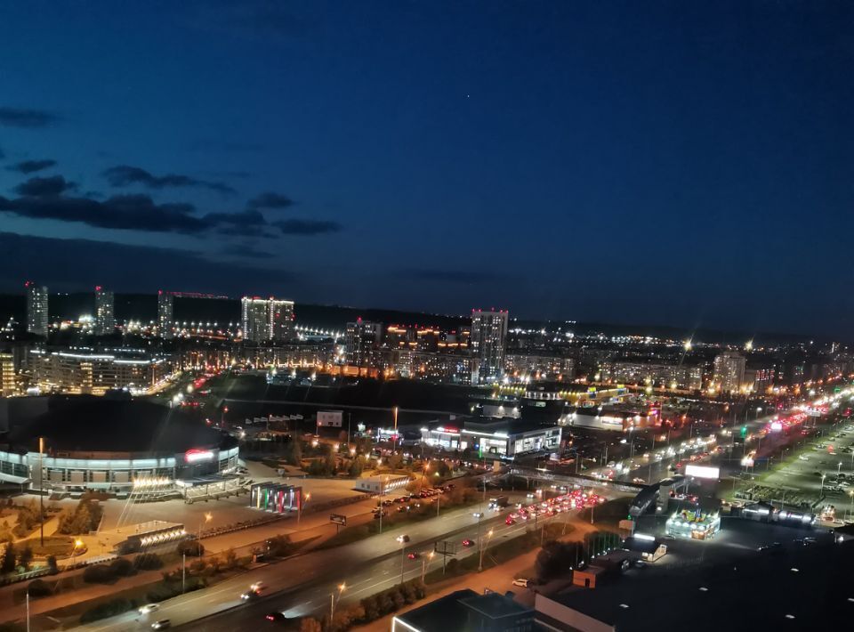 квартира г Красноярск р-н Советский ул 9 Мая 83к/1 фото 1