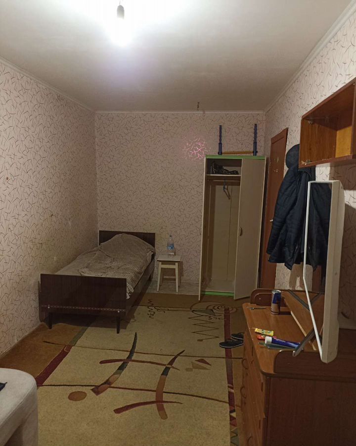 комната г Сургут р-н Центральный ул 50 лет ВЛКСМ 4/1 Тюменская обл. фото 2