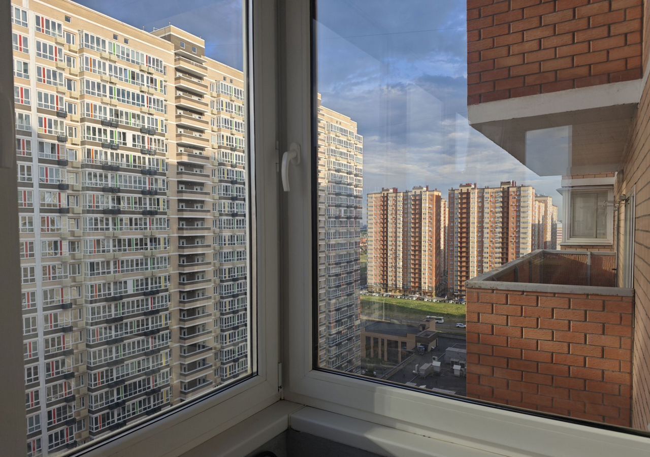 квартира г Краснодар р-н Прикубанский ул им. Героя Яцкова И.В. 1/10 фото 8
