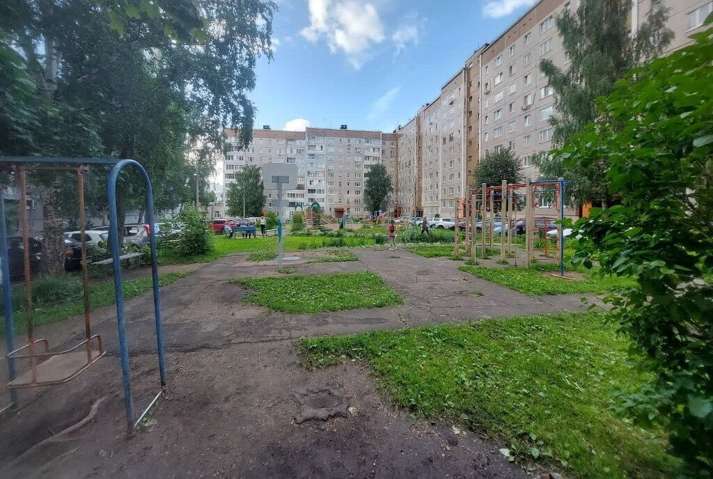 квартира г Ижевск ул Холмогорова 24 фото 19