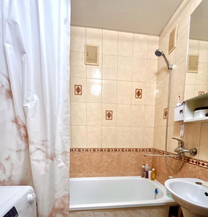 квартира г Курск р-н Центральный ул Институтская 42 фото 8