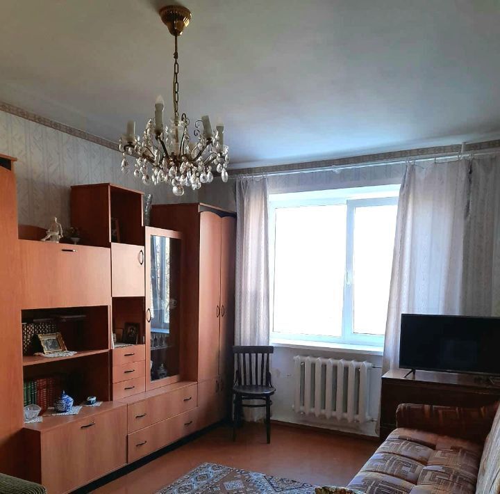 квартира г Великий Новгород ул Хутынская 27 фото 1