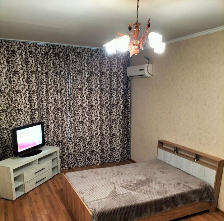 квартира г Новороссийск р-н Южный ул Южная 21 фото 1