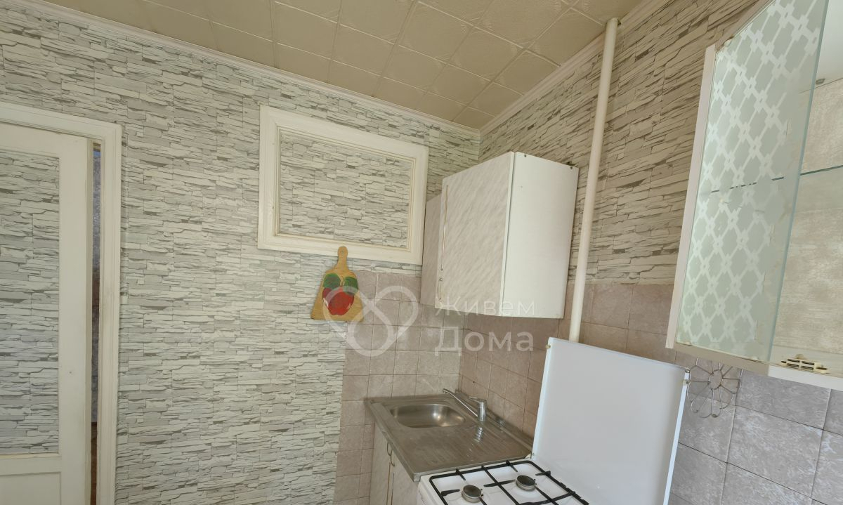 квартира г Волгоград улица, 19а, Респ Удмуртская фото 9
