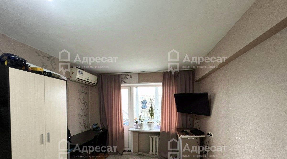квартира г Волгоград р-н Тракторозаводский ул им. Жолудева 30 фото 3
