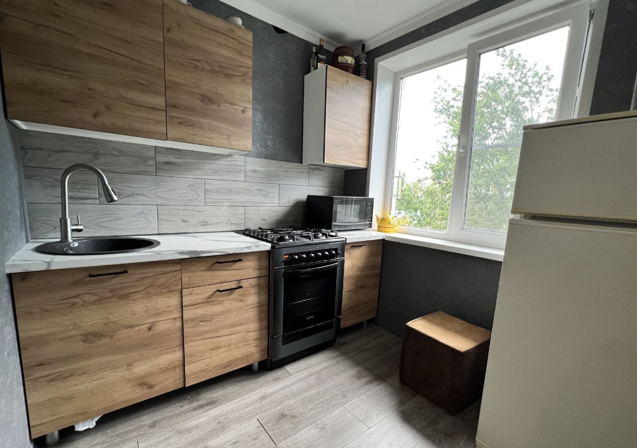 квартира г Курск р-н Сеймский ул Менделеева 34 фото 1