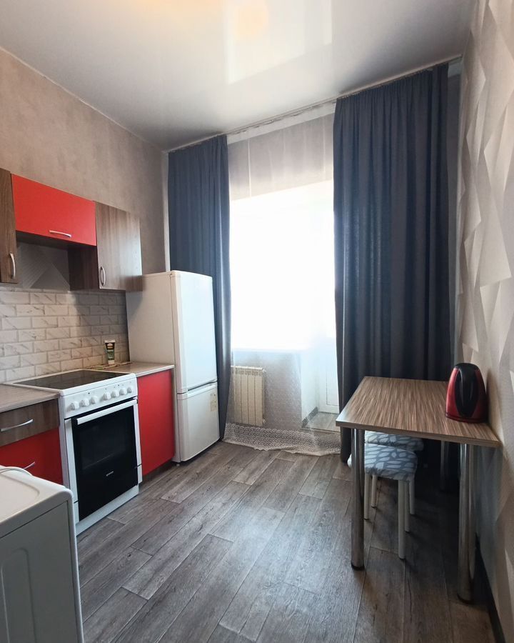 квартира г Абакан ул Стофато 14 фото 5