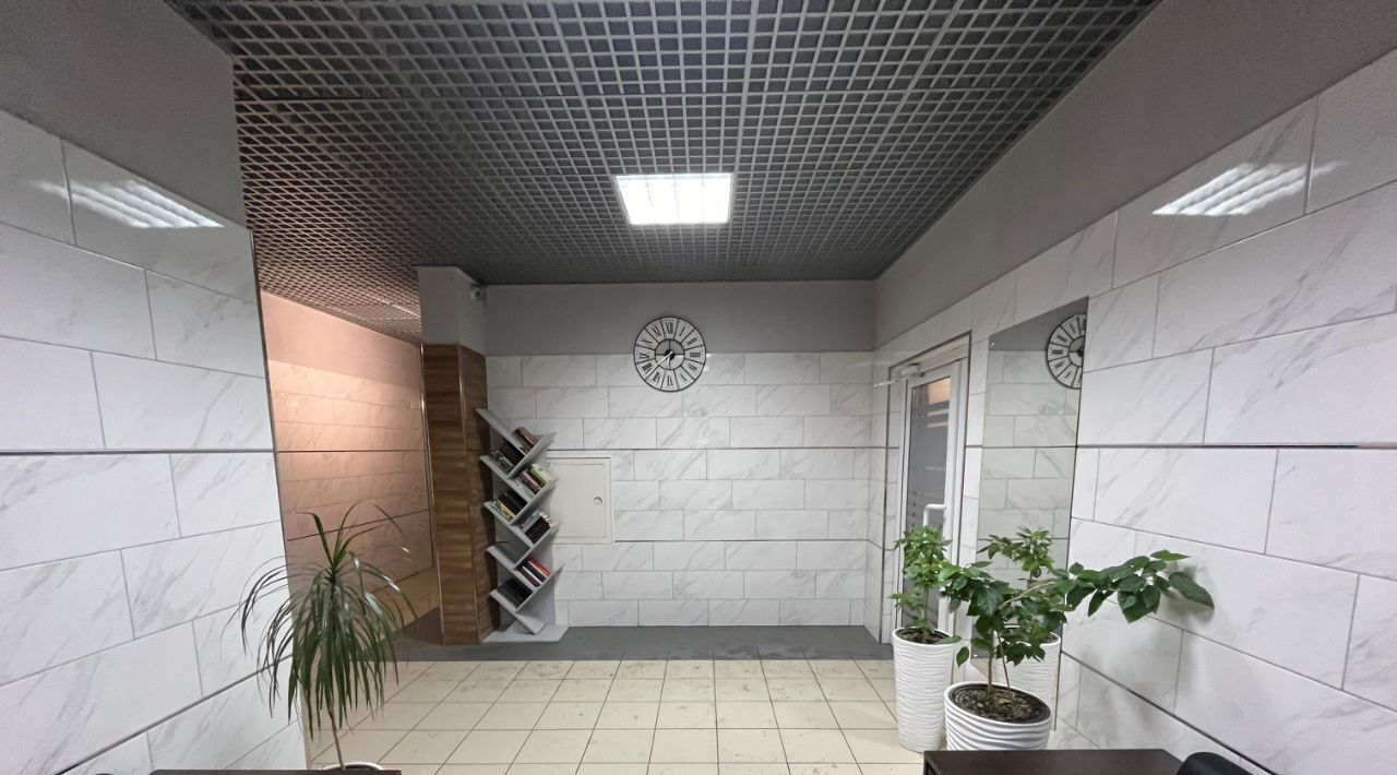 квартира г Омск р-н Кировский б-р М.М.Кузьмина 27 фото 20
