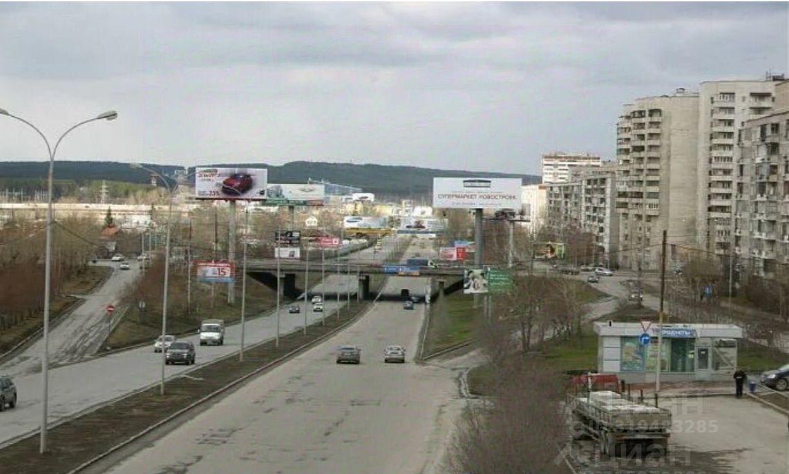 квартира г Екатеринбург р-н Верх-Исетский улица Металлургов, 26 фото 2