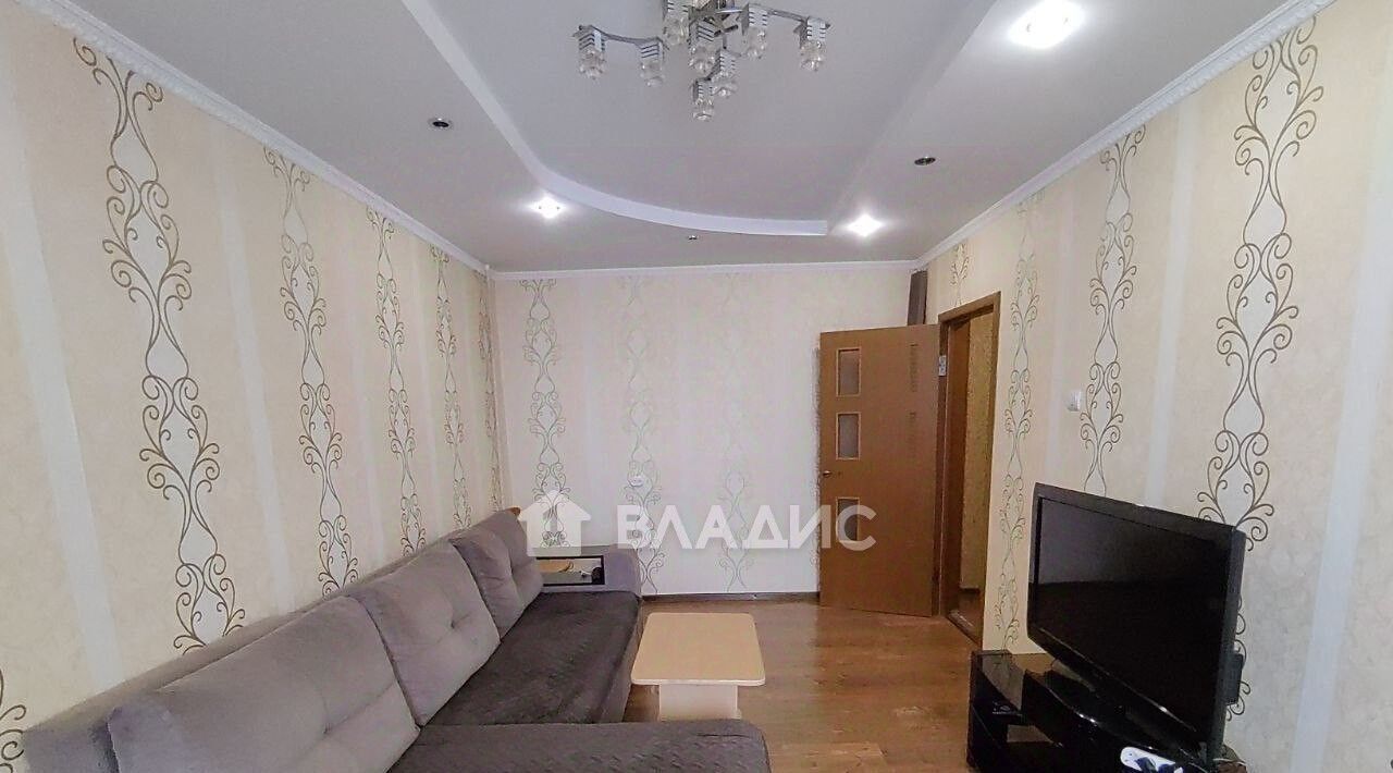 квартира г Белгород Западный ул Есенина 24 фото 3