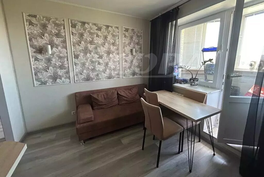 квартира г Тюмень ул Обдорская 3 фото 4