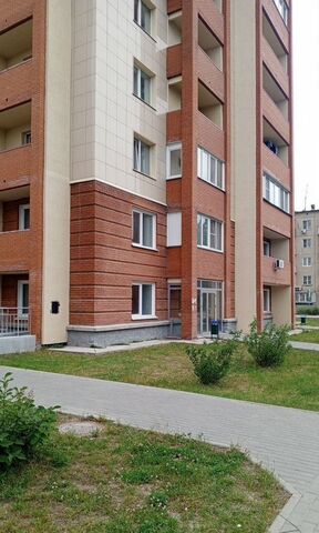 торговое помещение ул Калинина 18 фото