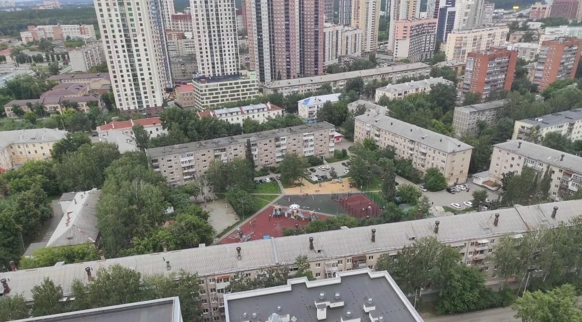 квартира г Екатеринбург Чкаловская ул Чайковского 66а фото 10