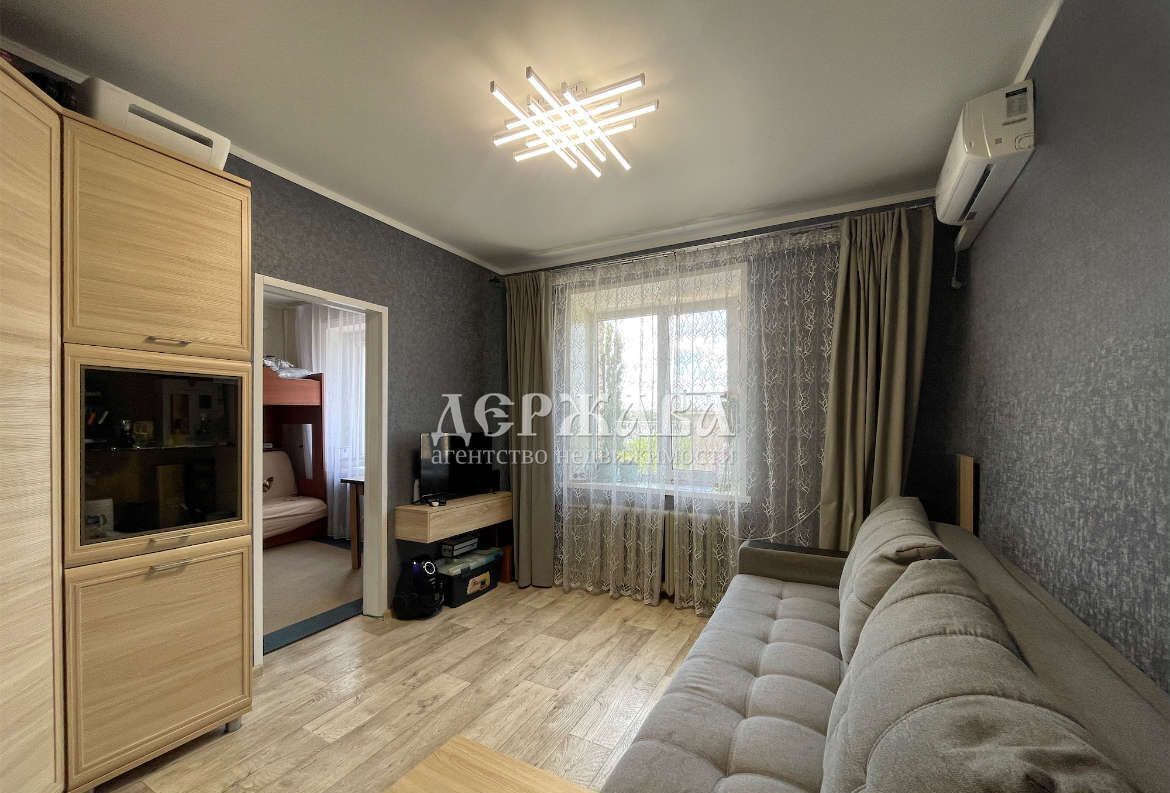 квартира г Старый Оскол мкр-н Интернациональный, 13 фото 1