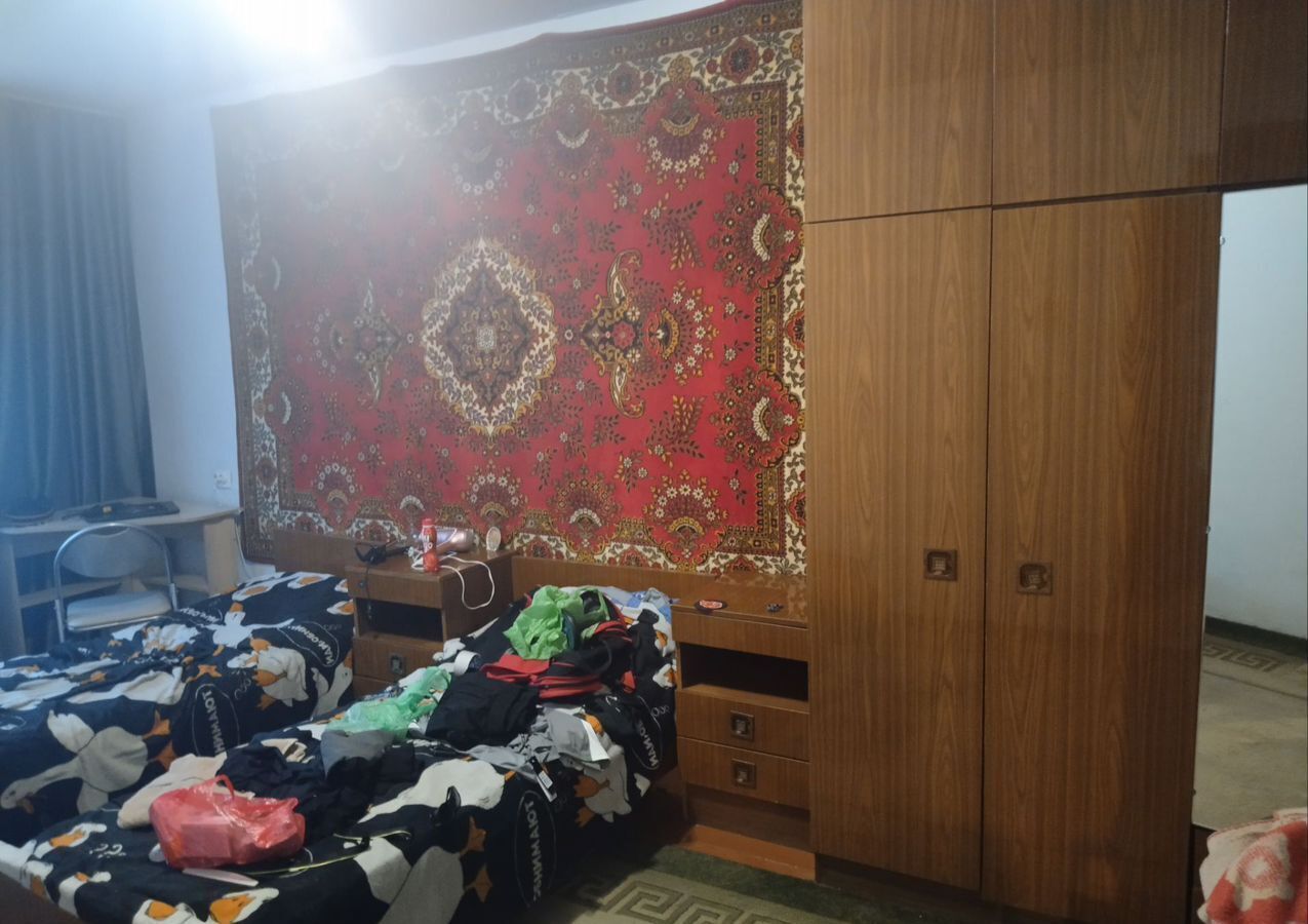 квартира г Новокузнецк р-н Орджоникидзевский ул Новаторов 4 фото 5