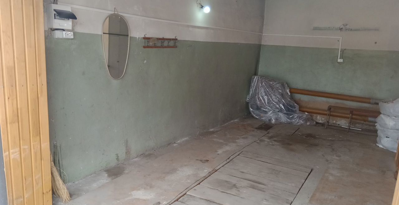 гараж г Ангарск 122-й квартал р-н Кварталы, Ангарский г. о. фото 2