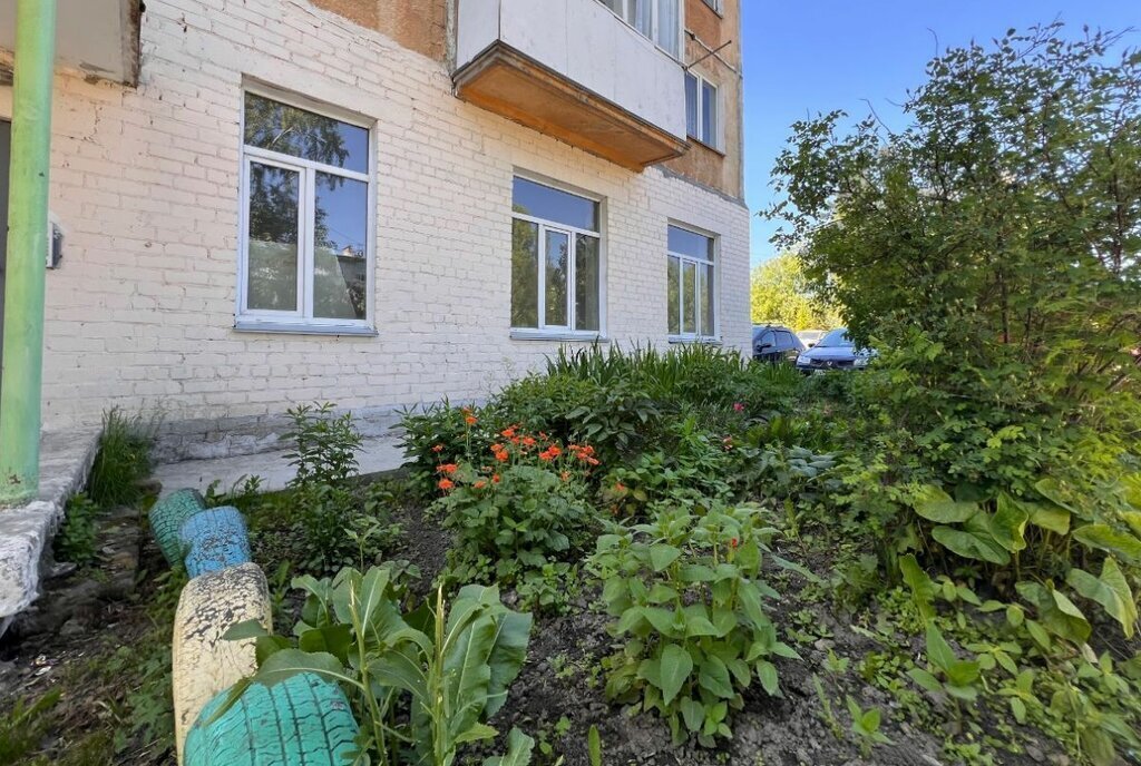 квартира г Златоуст квартал Северо-Запад, 1-й квартал, 17 фото 9