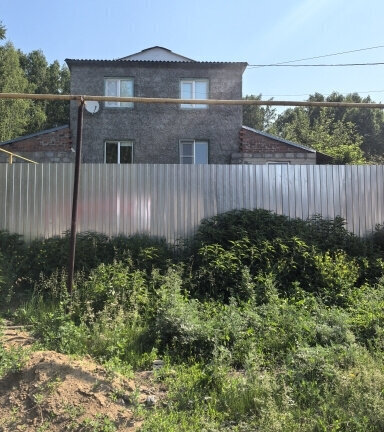 дом д Монастырка ул Первомайская 57б фото