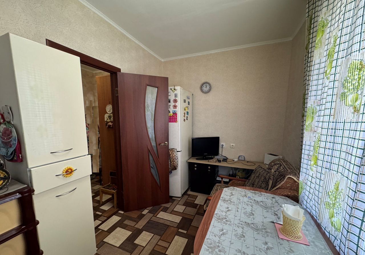 квартира р-н Ейский г Ейск ул Красная 53/1 фото 3
