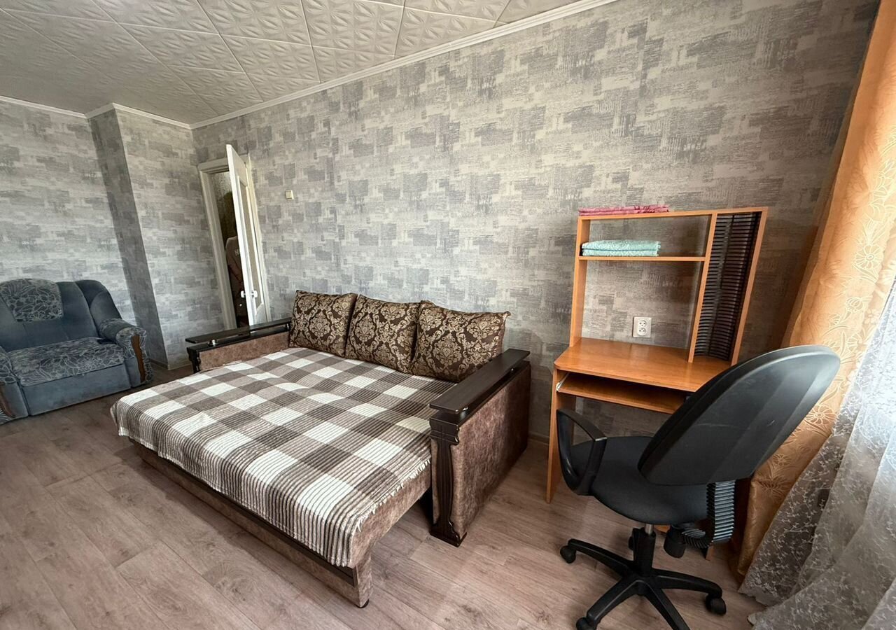 квартира г Каменск-Шахтинский ул Мусина 82 фото 1