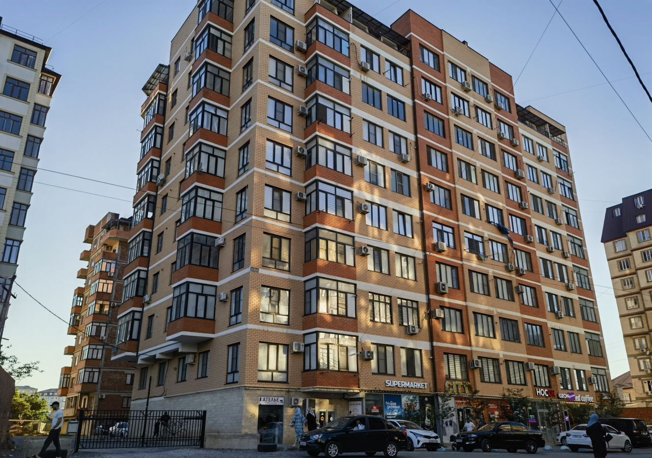 квартира г Махачкала р-н Кировский ул Нигматулы Магомедова 98 фото 1