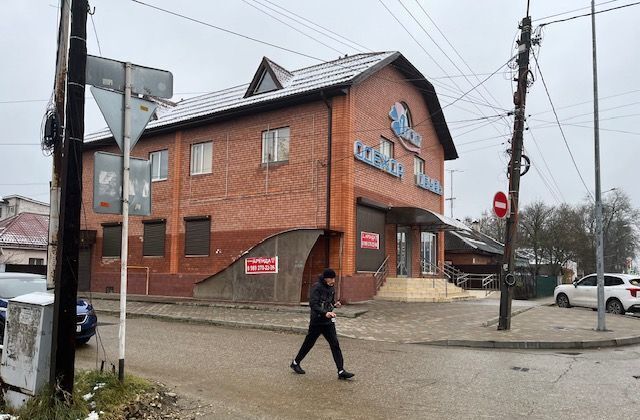 торговое помещение р-н Апшеронский г Апшеронск ул Ворошилова 23 Апшеронское городское поселение фото 1