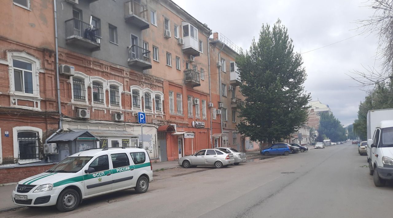 квартира г Саратов р-н Кировский ул Киселева 11 фото 2