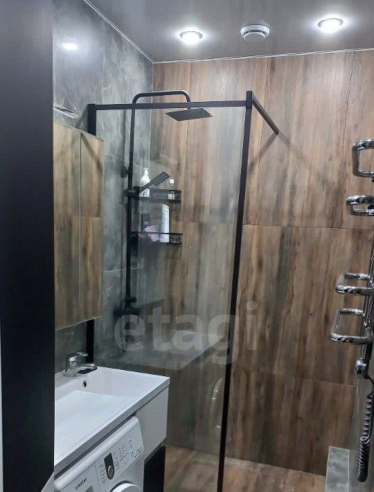 квартира г Архангельск Октябрьский ул Теснанова 18к/2 фото 4