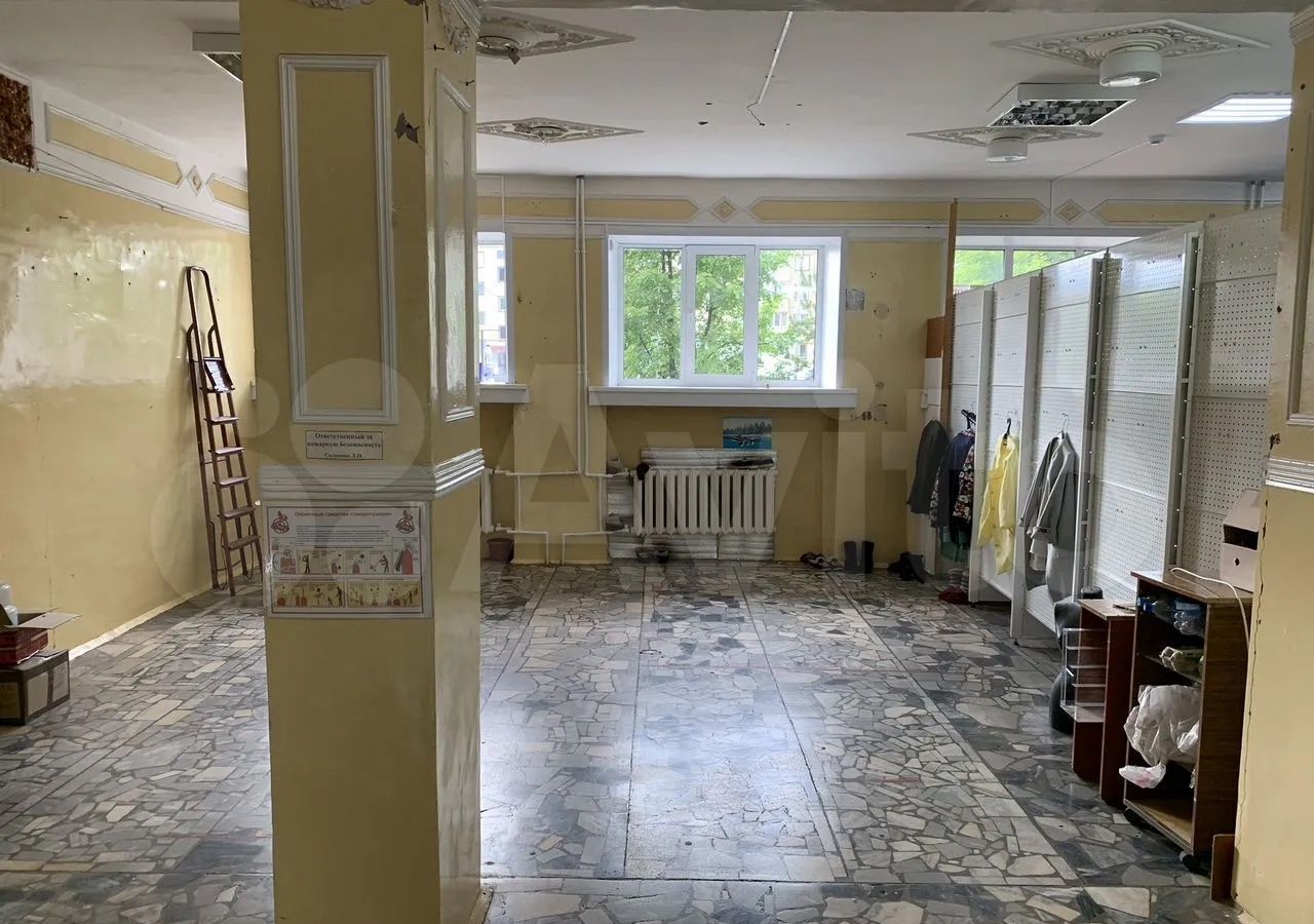 торговое помещение р-н Азнакаевский г Азнакаево ул Ленина 28 Республика Татарстан Татарстан, муниципальное образование Азнакаево фото 11
