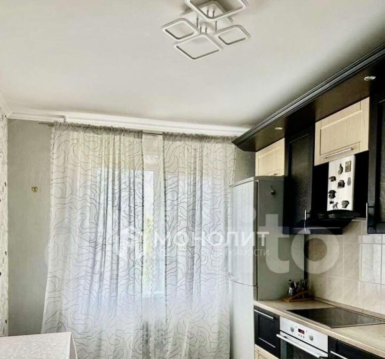 квартира г Старый Оскол мкр Королева 13 фото 7