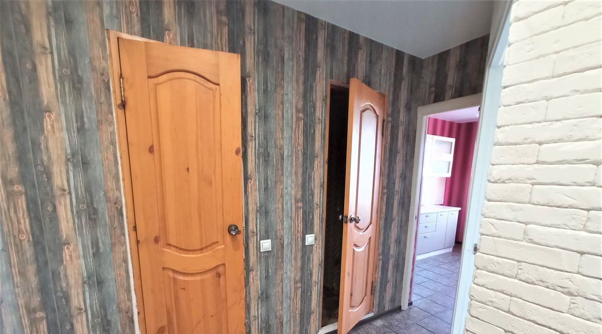 квартира г Волгоград р-н Дзержинский ул Космонавтов 45а фото 6