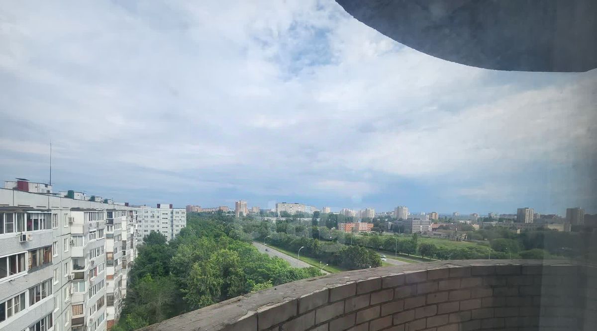 офис г Тольятти р-н Автозаводский ул Юбилейная 29 фото 3