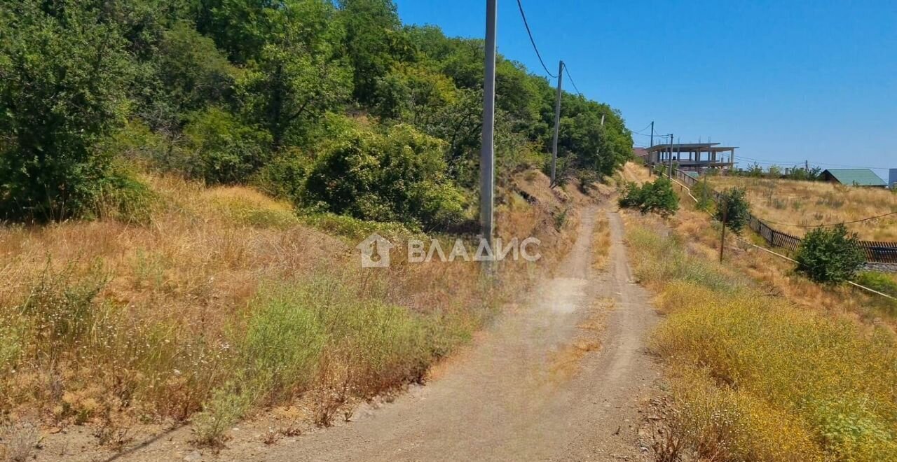 земля г Алушта с Лучистое ул Победителей фото 14