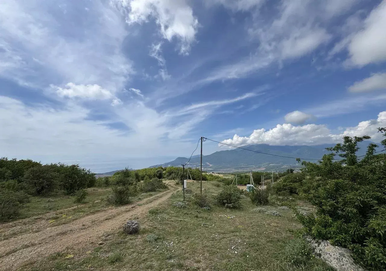 земля г Алушта с Лучистое фото 9