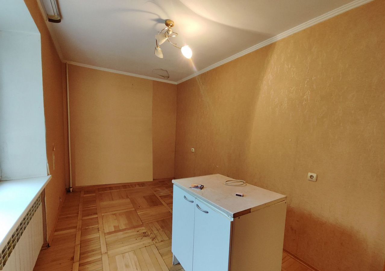 квартира г Батайск ул Орджоникидзе 2б фото 3