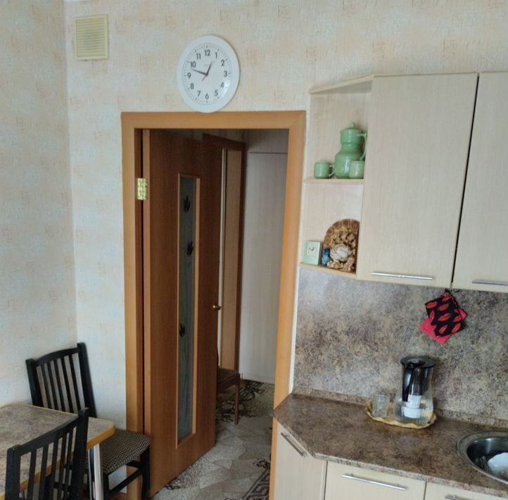 квартира г Омск р-н Кировский Солнечный ул 3-я Любинская 24к/2 фото 10