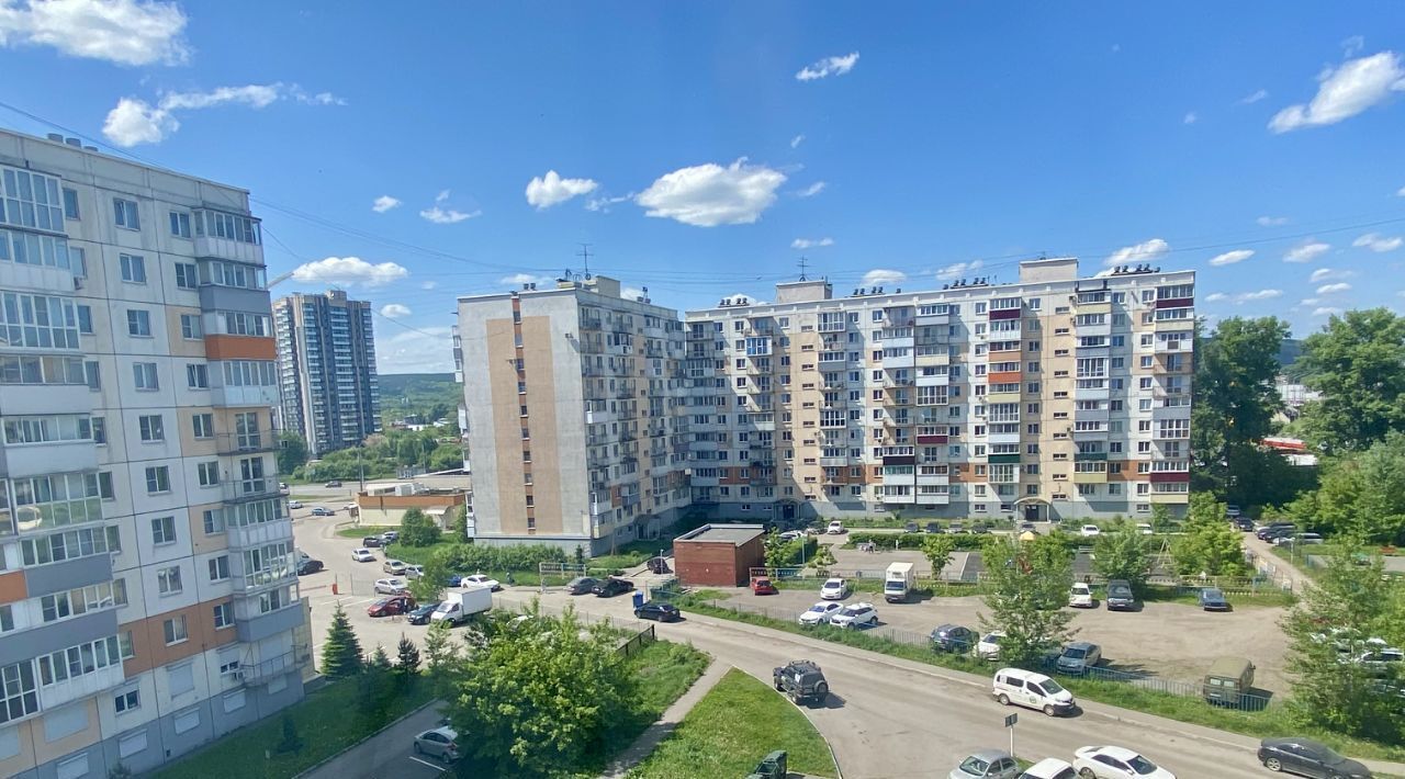 квартира г Новокузнецк р-н Центральный пр-кт Строителей 88б фото 1