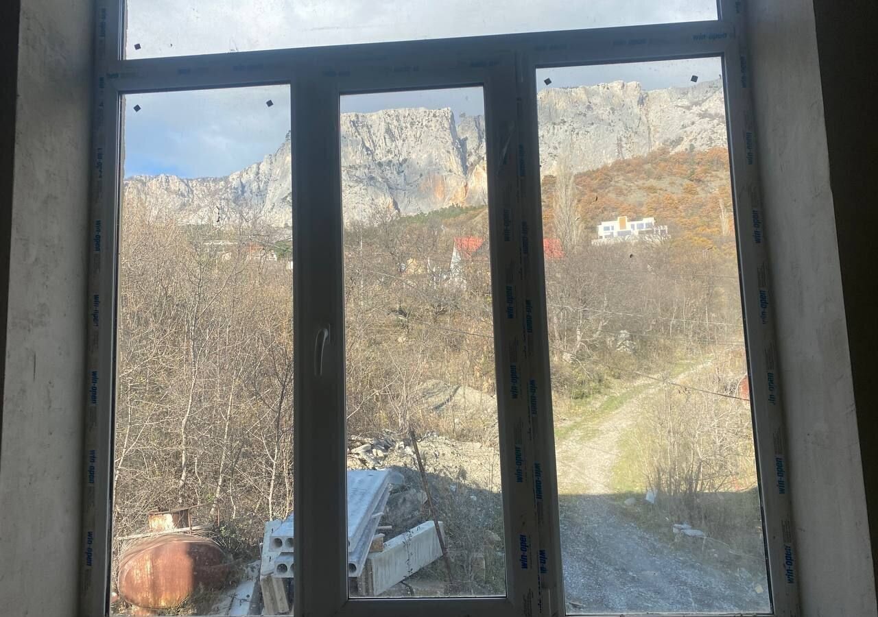 квартира г Ялта пгт Парковое ул Центральная 1в г Алупка фото 3