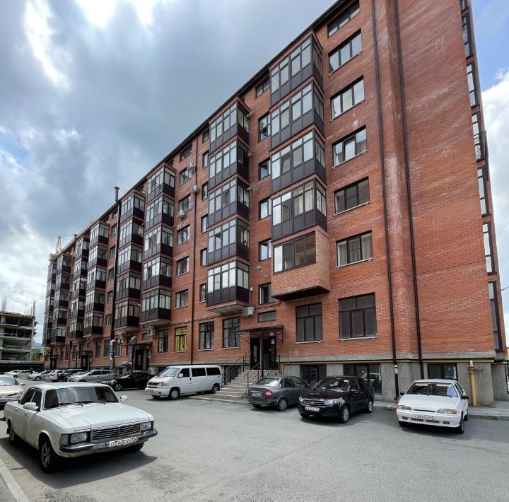 квартира г Владикавказ р-н Иристонский ул Зураба Магкаева 6 фото 3