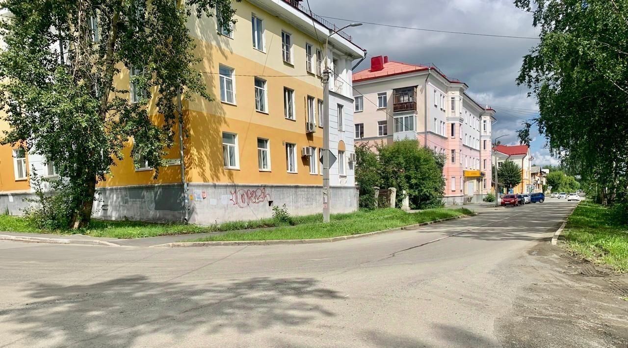 дом г Первоуральск ул Папанинцев 32/4 фото 3