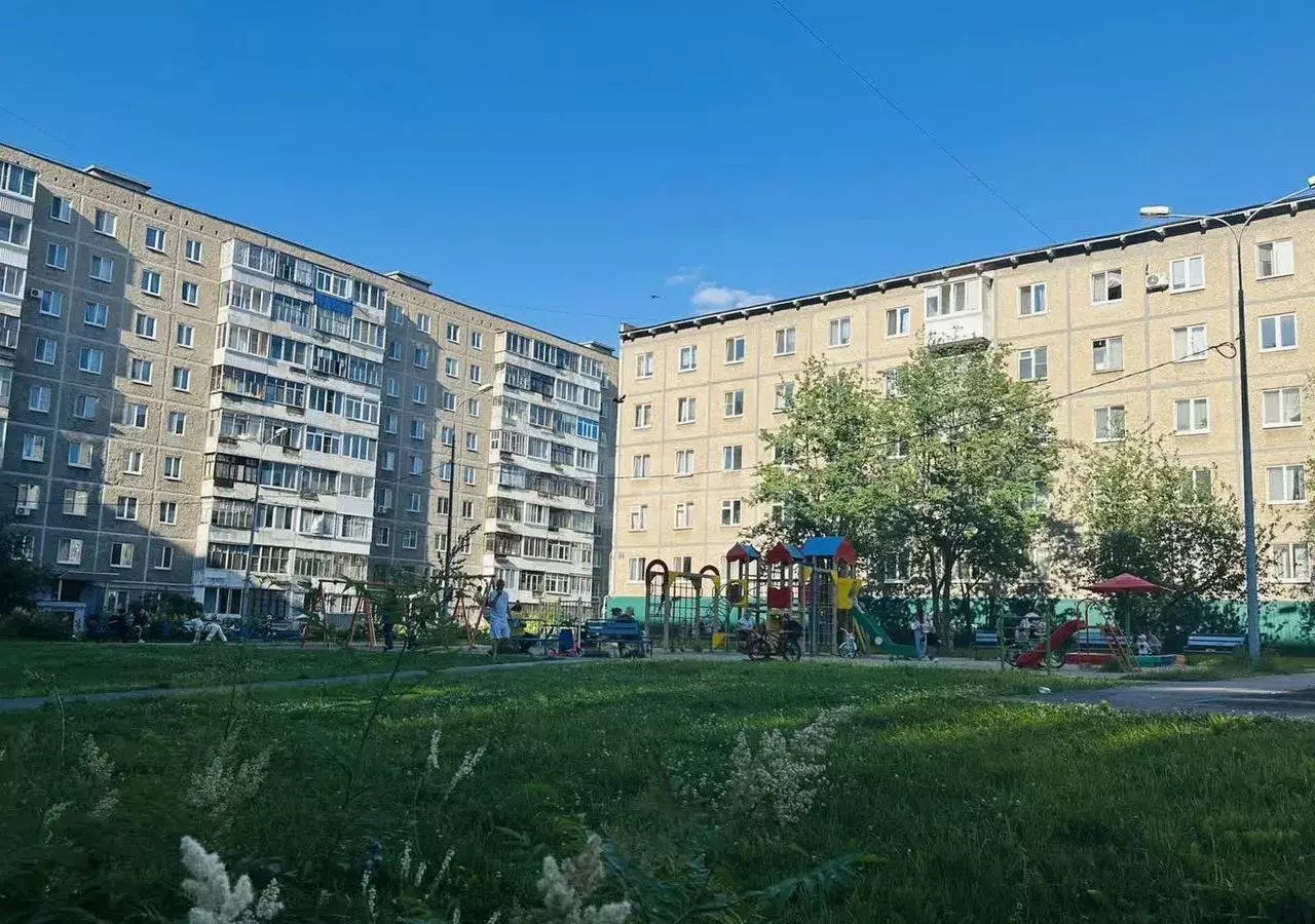 квартира г Нижний Тагил р-н Дзержинский ул Зари 33 фото 3