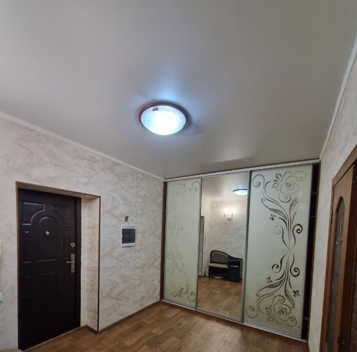 квартира г Сургут пр-кт Комсомольский 13 24-й фото 3