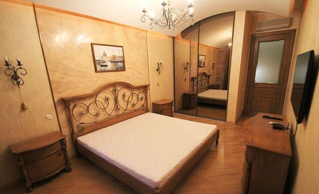 метро Маяковская пр-кт Невский 100 округ Литейный фото