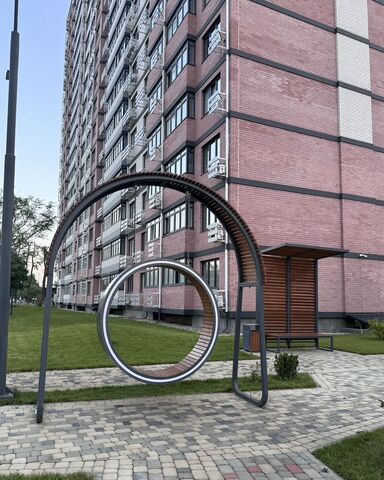 р-н Прикубанский ул им. Героя Владислава Посадского 17к/2 фото