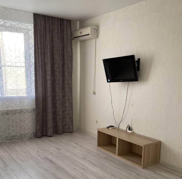 квартира г Омск р-н Кировский ул Звездная 8к/1 фото 13