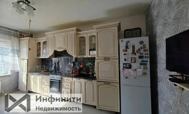дом ул Уваровская 8 фото