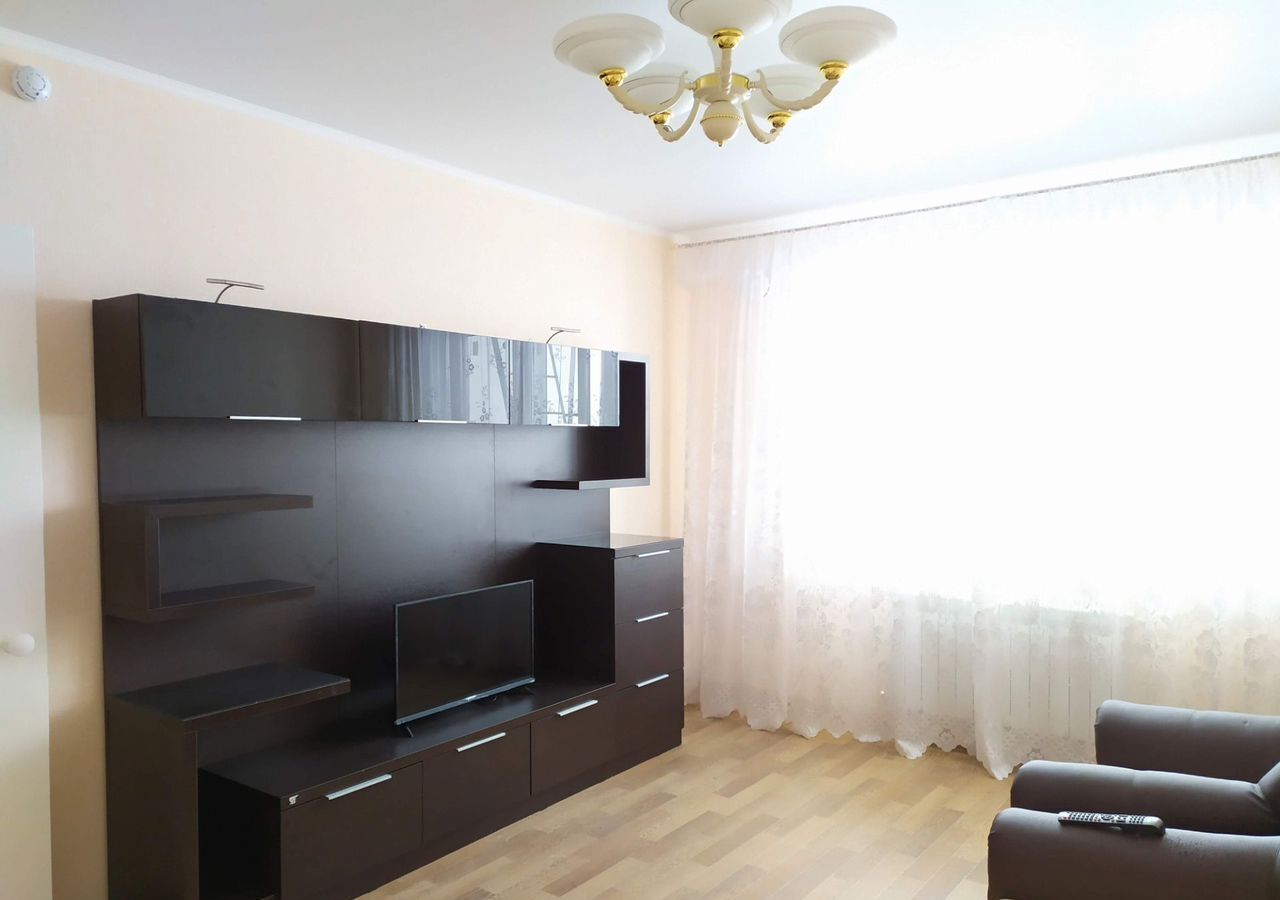 квартира г Набережные Челны р-н Автозаводский ул Виктора Полякова 20в фото 2