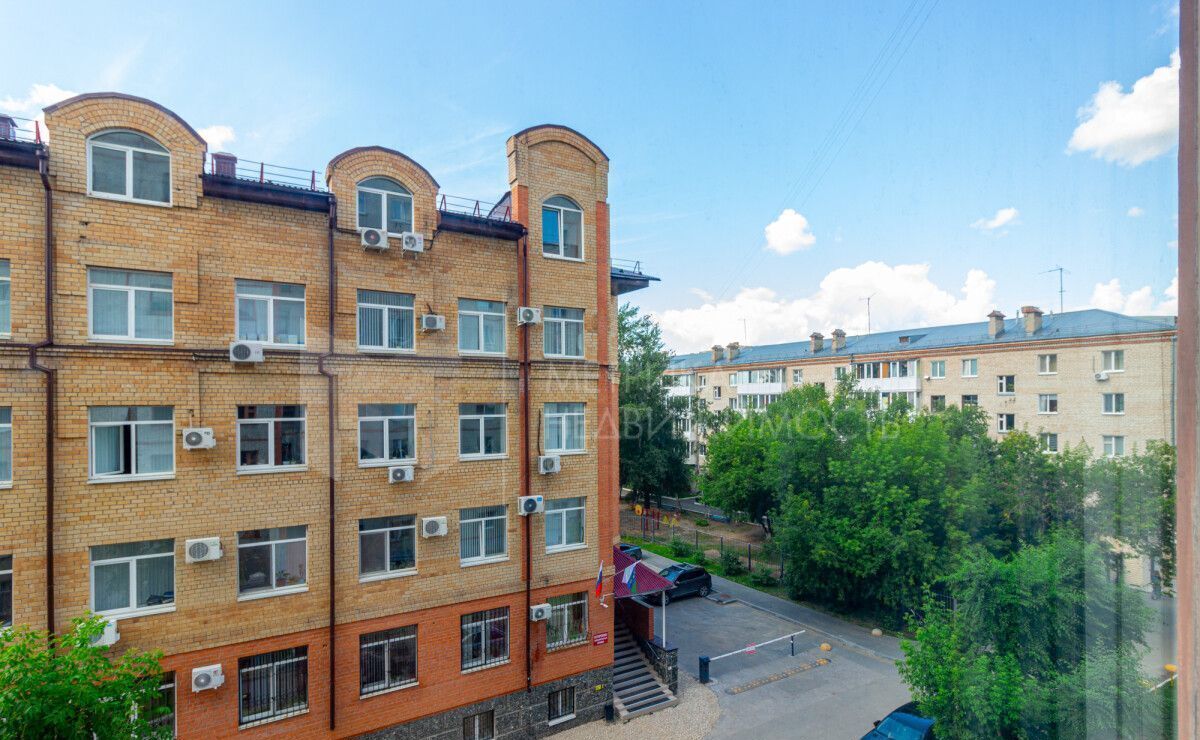 квартира г Тюмень р-н Ленинский ул 50 лет Октября 36а фото 31