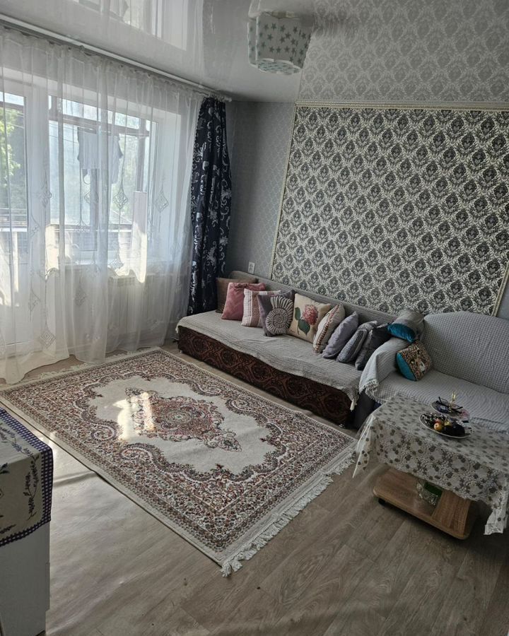 квартира г Новороссийск р-н Центральный ул Карла Маркса 42 фото 1