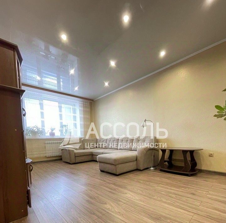 квартира г Омск р-н Октябрьский пр-кт Космический 20к/5 фото 2